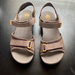 Cloudsteppers by Clarks Brown Cushioned Sandals